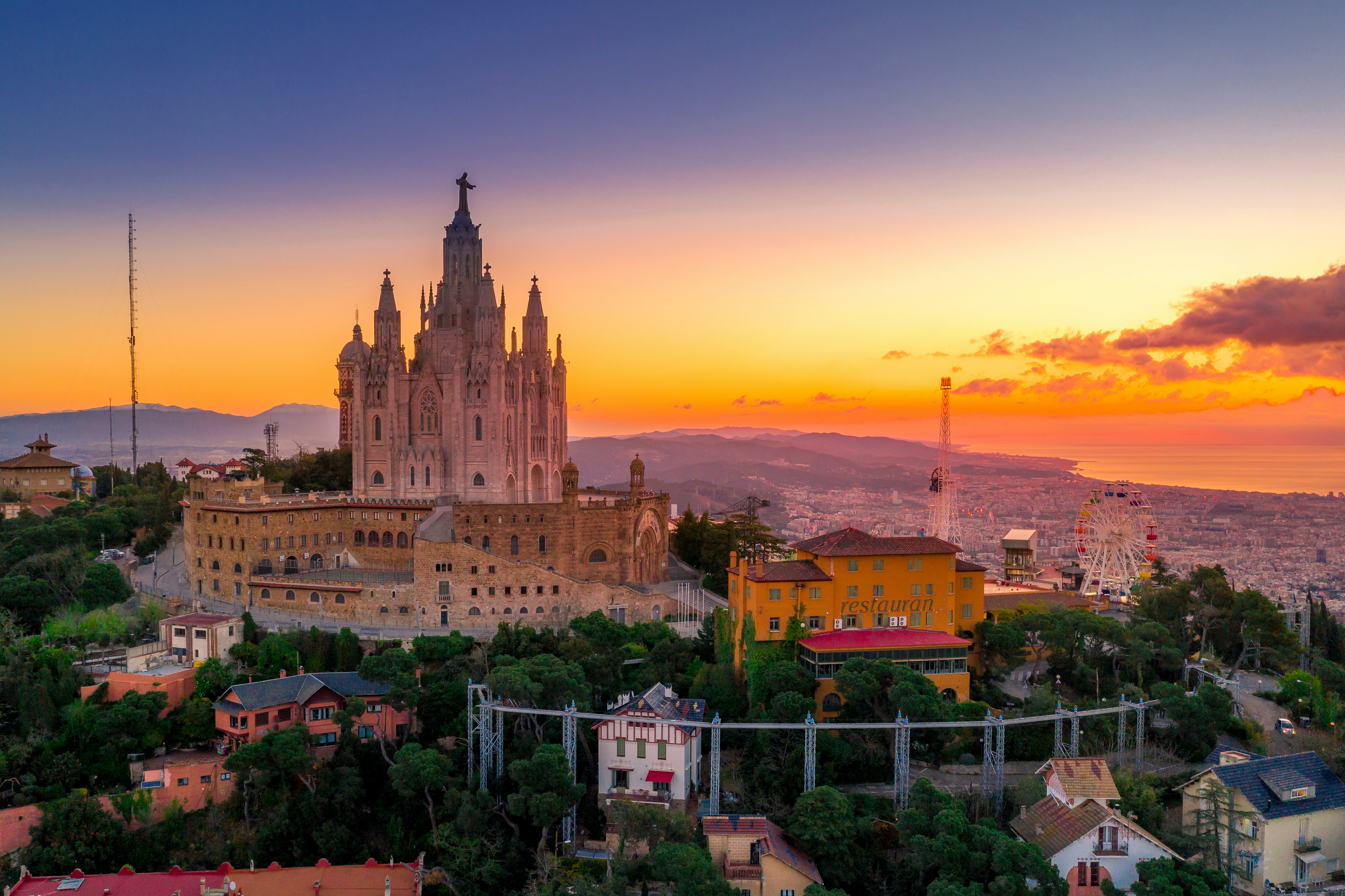 Barcelona, PDP 2027 host city